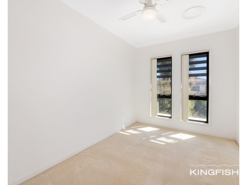 2/6 Peter Parade, Miami QLD 4220