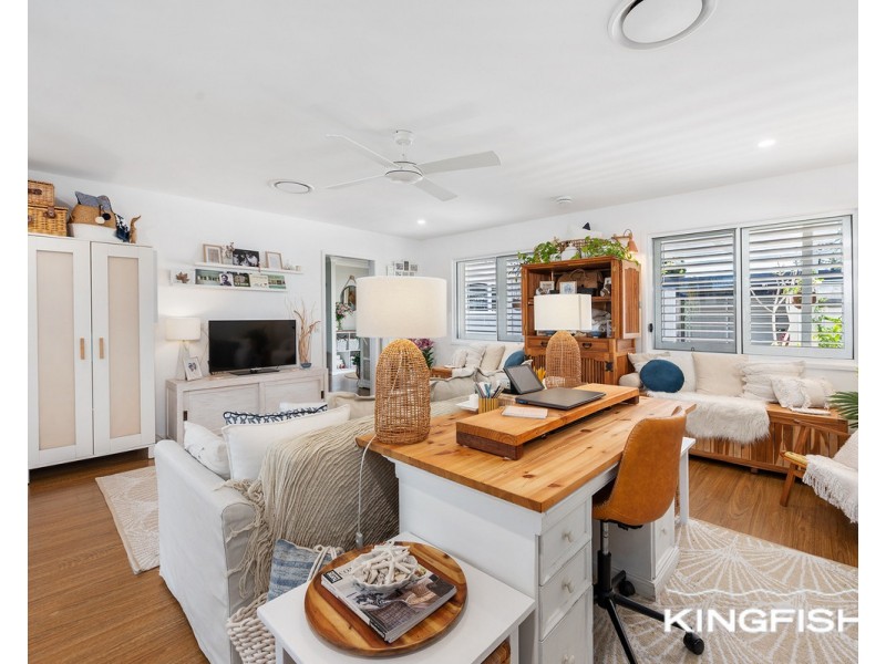 251 Mallawa Drive, Palm Beach QLD 4221