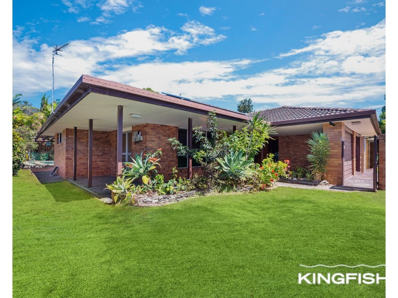 30 Kingfisher Crescent, Burleigh Waters QLD 4220