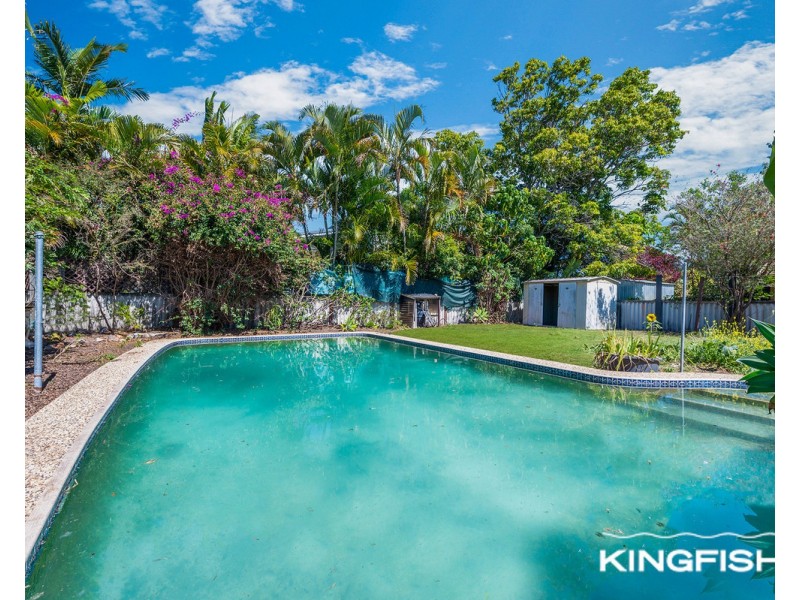 30 Kingfisher Crescent, Burleigh Waters QLD 4220