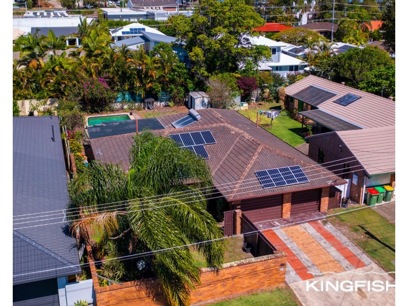 30 Kingfisher Crescent, Burleigh Waters QLD 4220