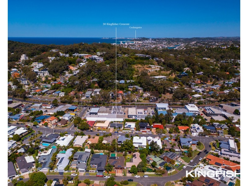 30 Kingfisher Crescent, Burleigh Waters QLD 4220