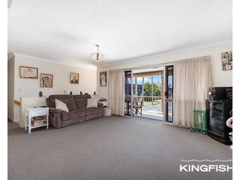 20 Lemana Lane, Burleigh Heads QLD 4220