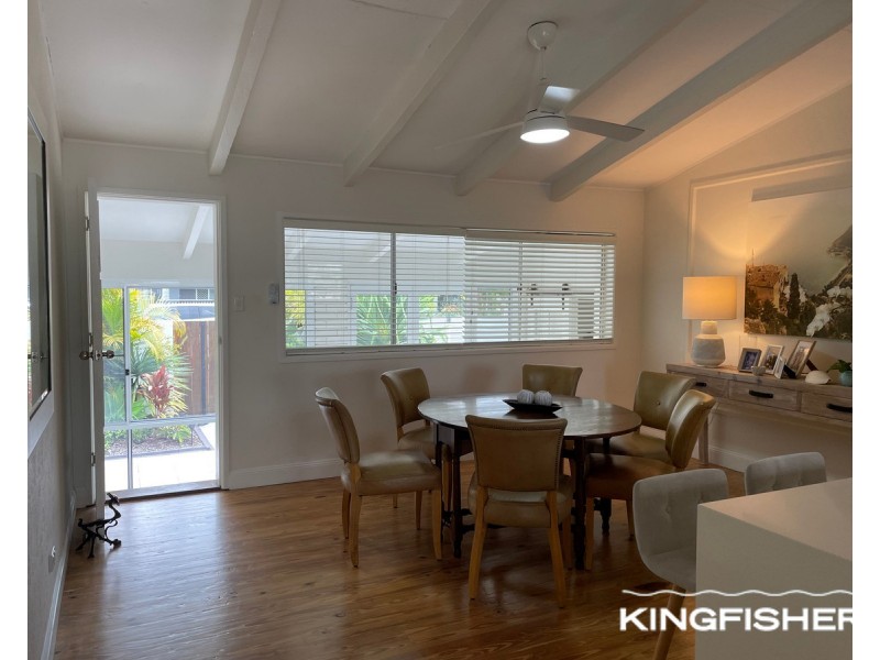 19 Egret Avenue, Burleigh Waters QLD 4220