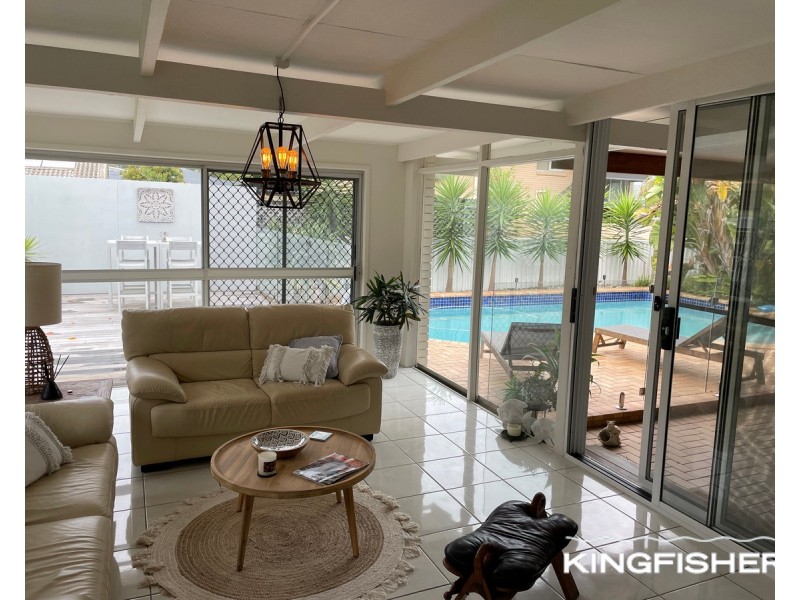 19 Egret Avenue, Burleigh Waters QLD 4220