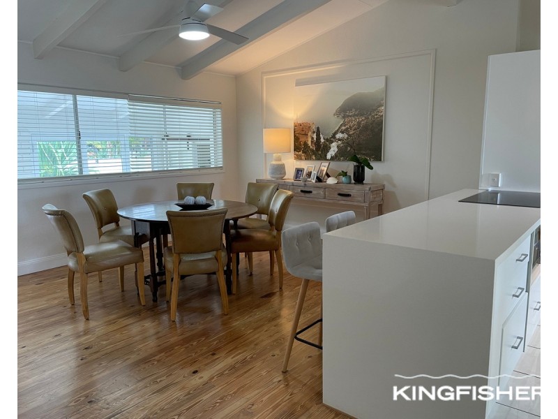 19 Egret Avenue, Burleigh Waters QLD 4220