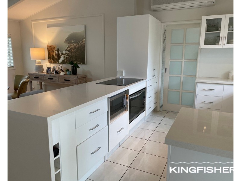 19 Egret Avenue, Burleigh Waters QLD 4220