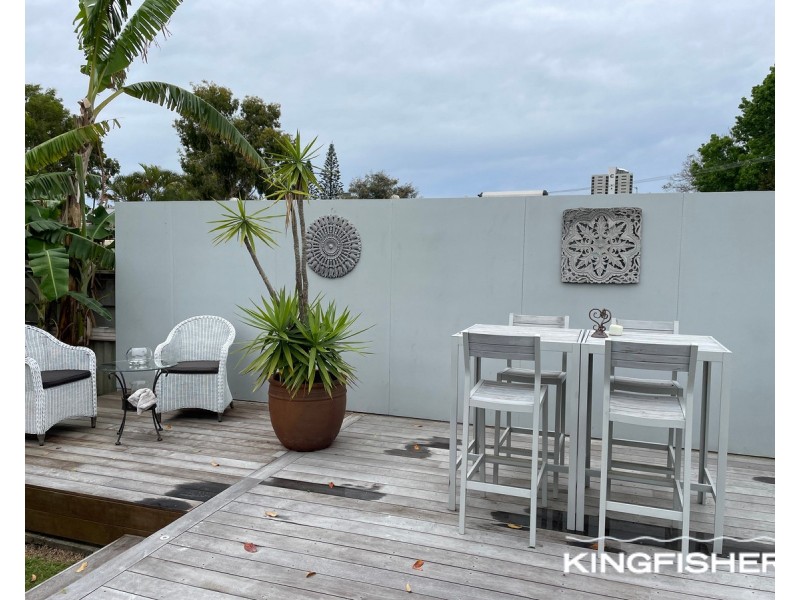 19 Egret Avenue, Burleigh Waters QLD 4220