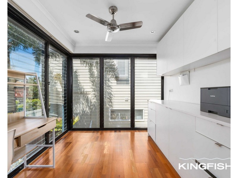 17 Kallay Street, Miami QLD 4220