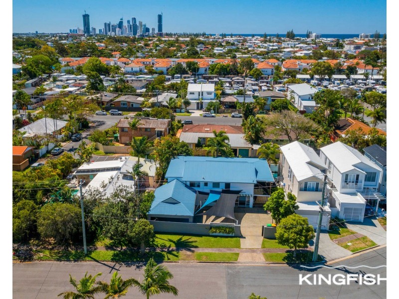 17 Kallay Street, Miami QLD 4220