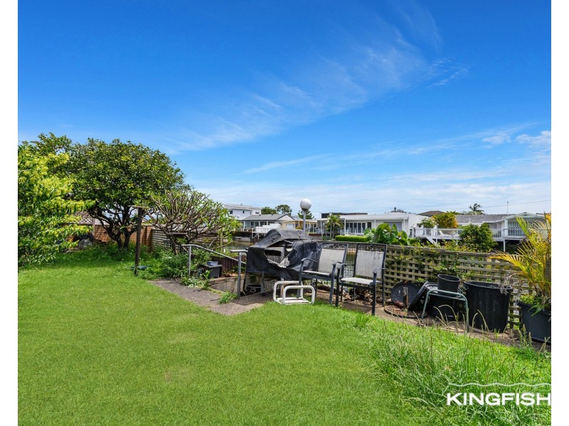 9 Sarasota Key, Broadbeach Waters QLD 4218