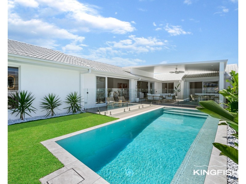 193 Acanthus Avenue, Burleigh Waters QLD 4220