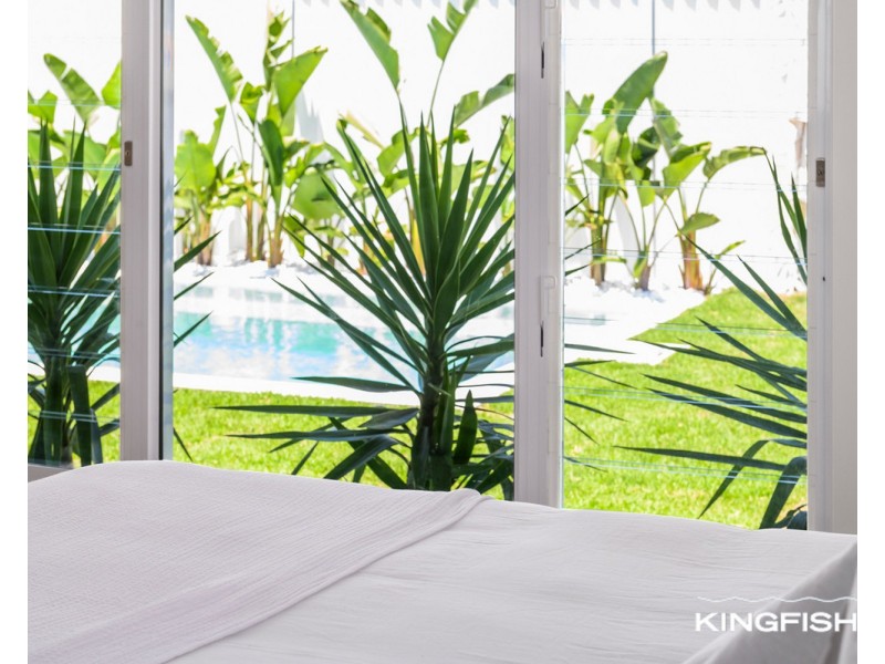 193 Acanthus Avenue, Burleigh Waters QLD 4220