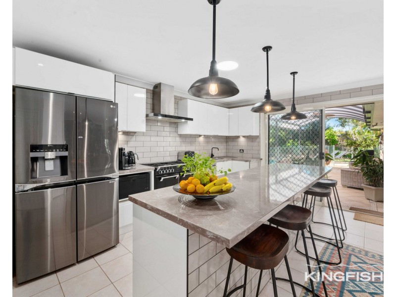 15 Belrose Boulevard, Varsity Lakes QLD 4227