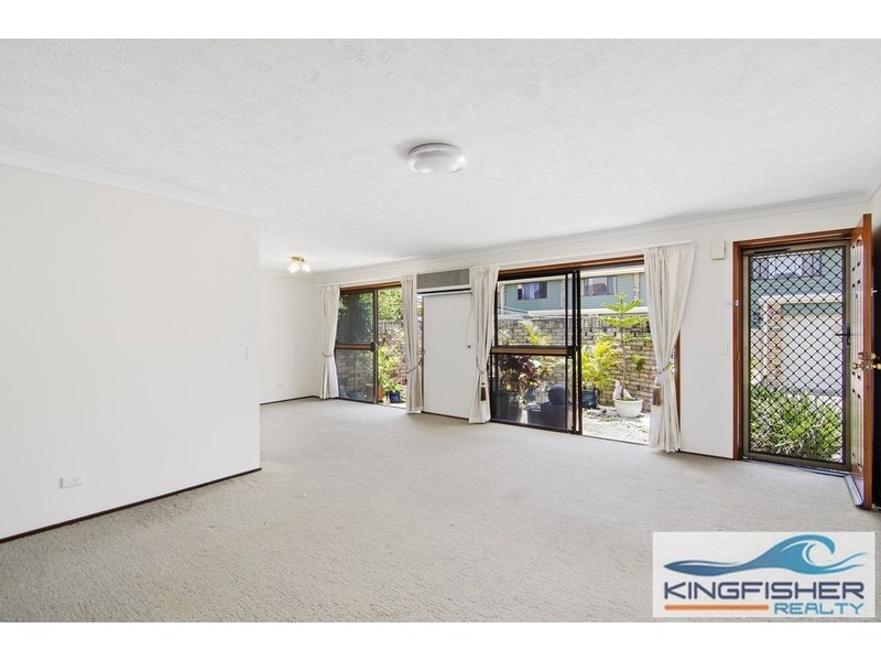1/26 Dunlin Drive, Burleigh Waters QLD 4220