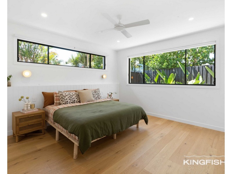 4 Tern Drive, Burleigh Waters QLD 4220