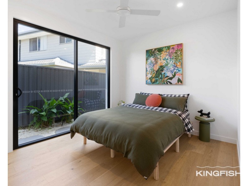 4 Tern Drive, Burleigh Waters QLD 4220