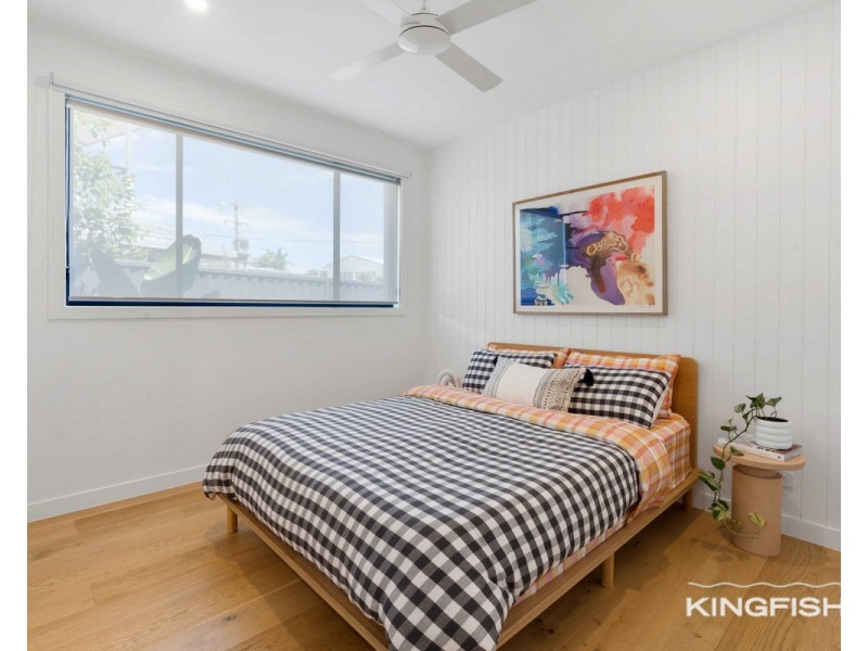 4 Tern Drive, Burleigh Waters QLD 4220
