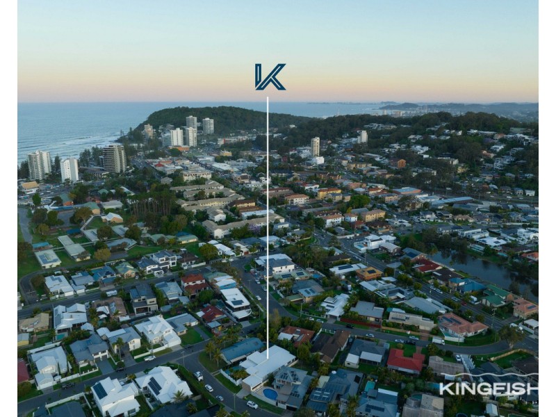 4 Tern Drive, Burleigh Waters QLD 4220