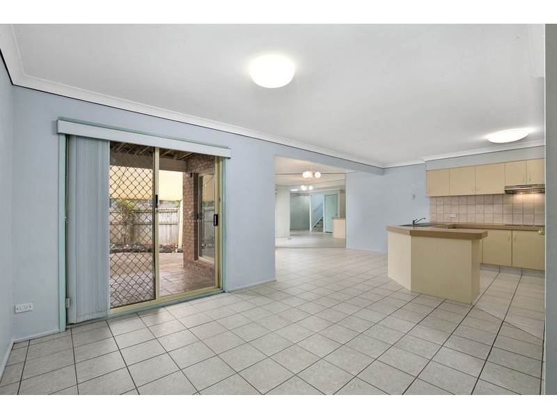 3/3 Teal Court, Burleigh Waters QLD 4220