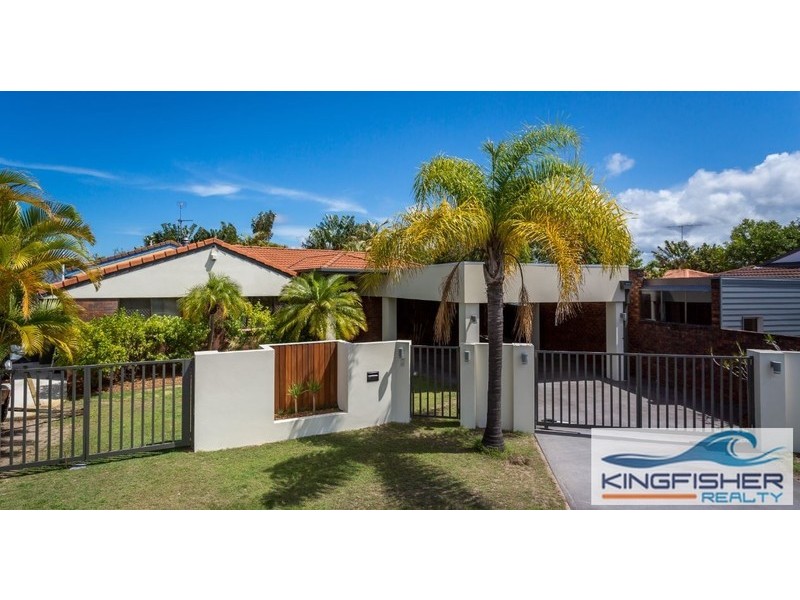 3 Fantail Court, Burleigh Waters QLD 4220