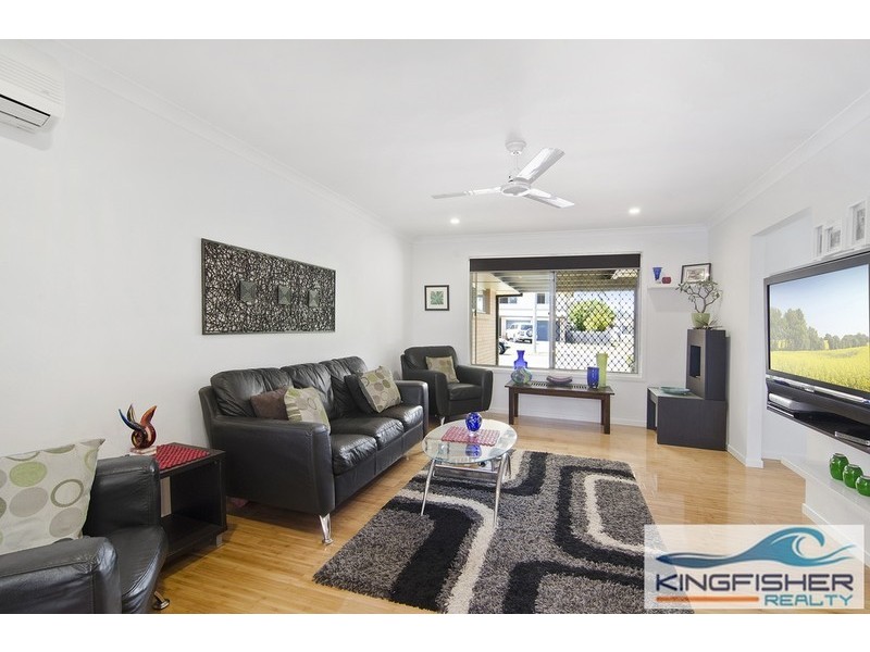 11 Curlew Crescent, Burleigh Waters QLD 4220