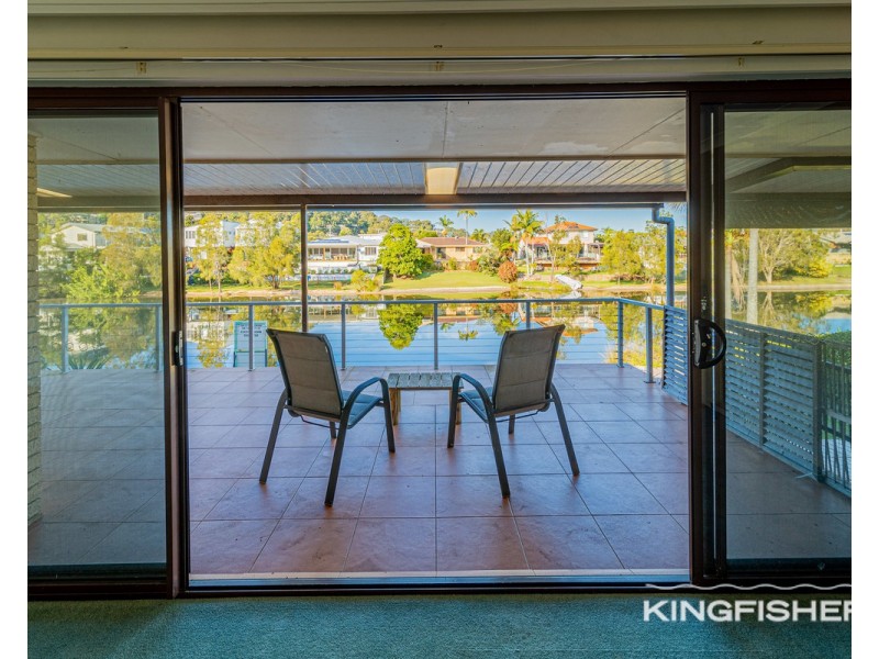 44 Burleigh Street, Burleigh Waters QLD 4220