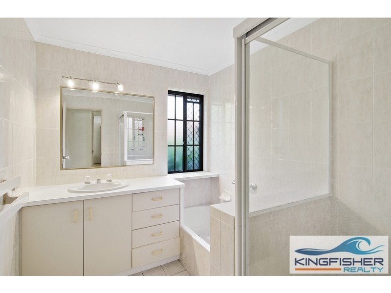 61/12 Landau Court, Miami QLD 4220