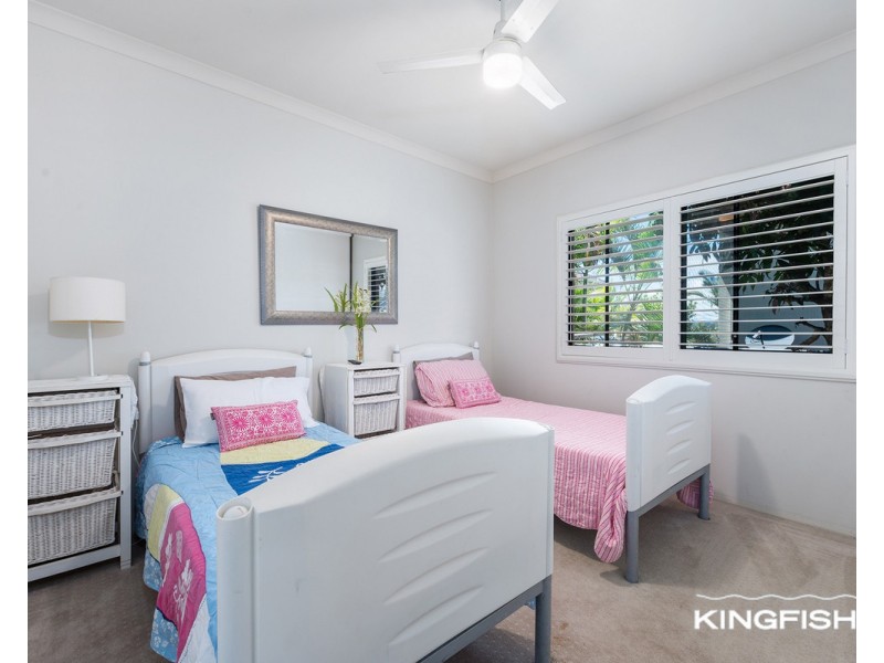 10 North Shore Avenue, Varsity Lakes QLD 4227