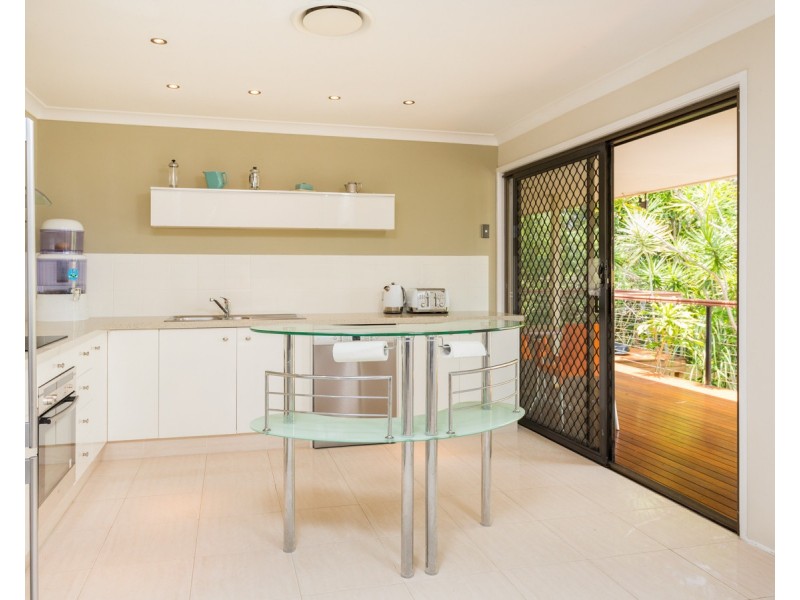 84 Honeyeater Drive, Burleigh Waters QLD 4220