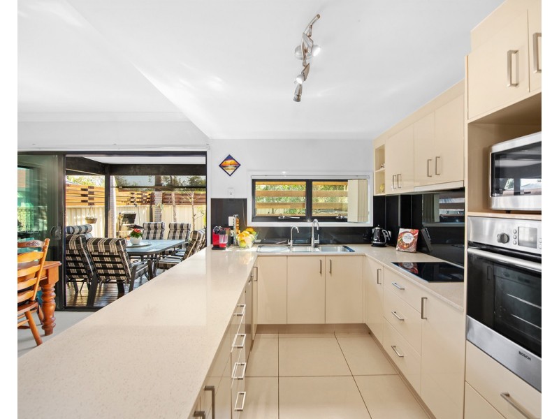 1/6 Peter Parade, Miami QLD 4220