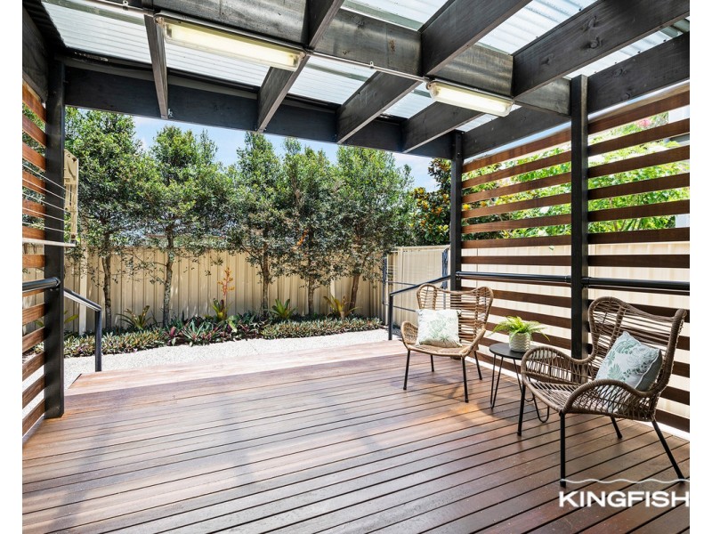 2/6 Peter Parade, Miami QLD 4220