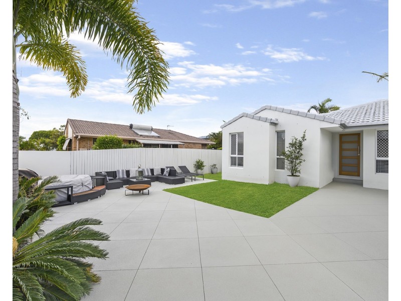 3 Styer Circuit, Burleigh Waters QLD 4220