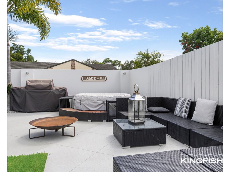 3 Styer Circuit, Burleigh Waters QLD 4220