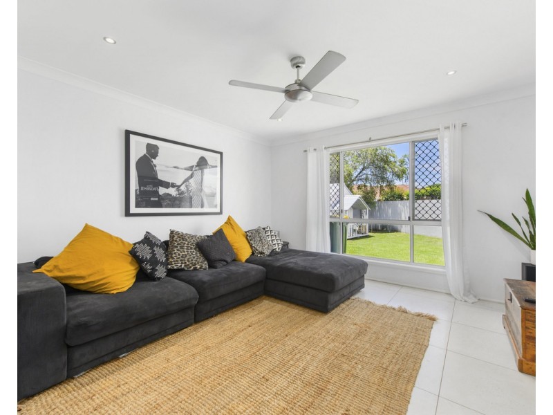 3 Emory Place, Varsity Lakes QLD 4227