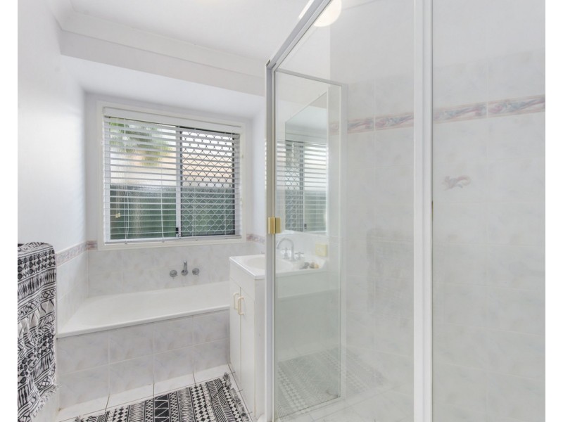 3 Emory Place, Varsity Lakes QLD 4227