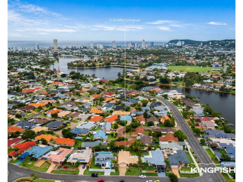 5 Goldfinch Avenue, Burleigh Waters QLD 4220