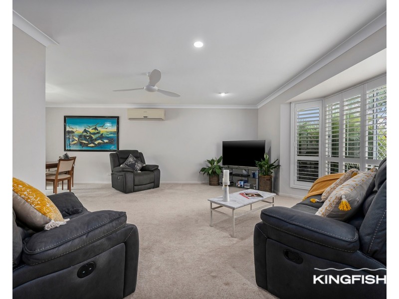 5 Goldfinch Avenue, Burleigh Waters QLD 4220