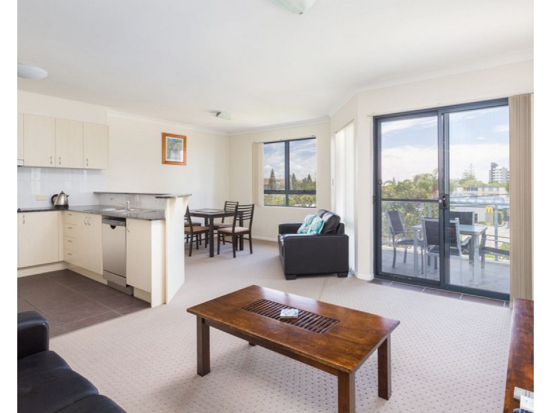 36/6 Fifth Avenue, Burleigh Heads QLD 4220