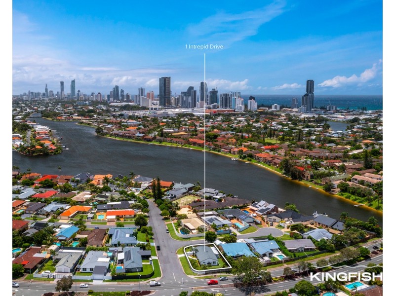 1 Intrepid Drive, Mermaid Waters QLD 4218