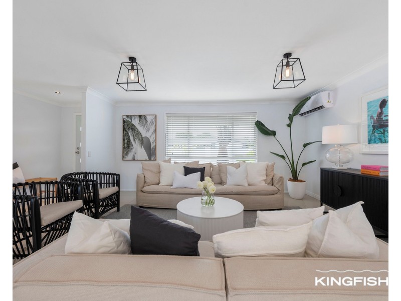 1 Intrepid Drive, Mermaid Waters QLD 4218