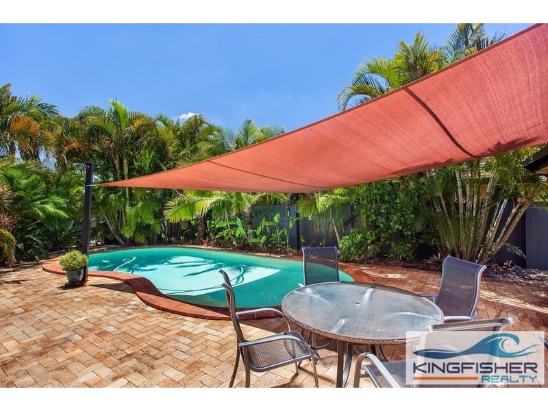 38 Sea Eagle Drive, Burleigh Waters QLD 4220