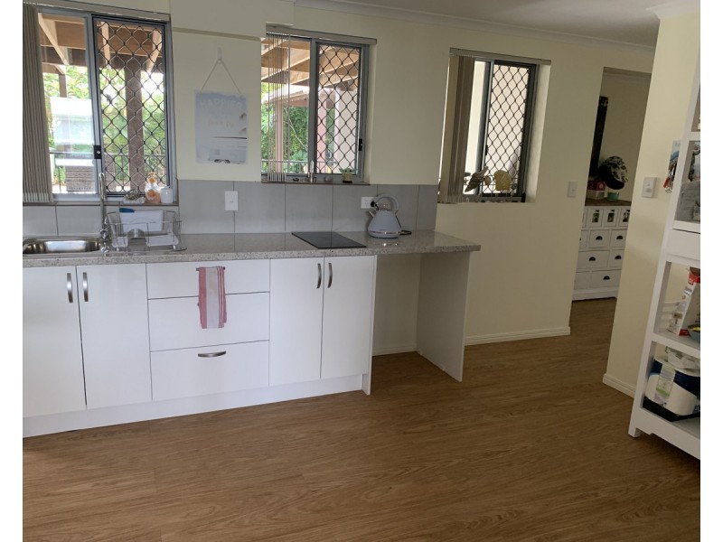 14 Eagle Avenue, Burleigh Waters QLD 4220