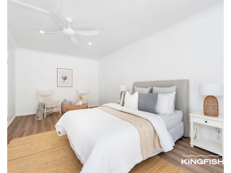 11 Courser Court, Burleigh Waters QLD 4220