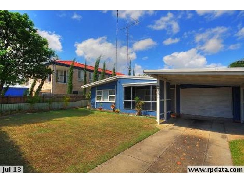 112 Nobby Parade, Miami QLD 4220