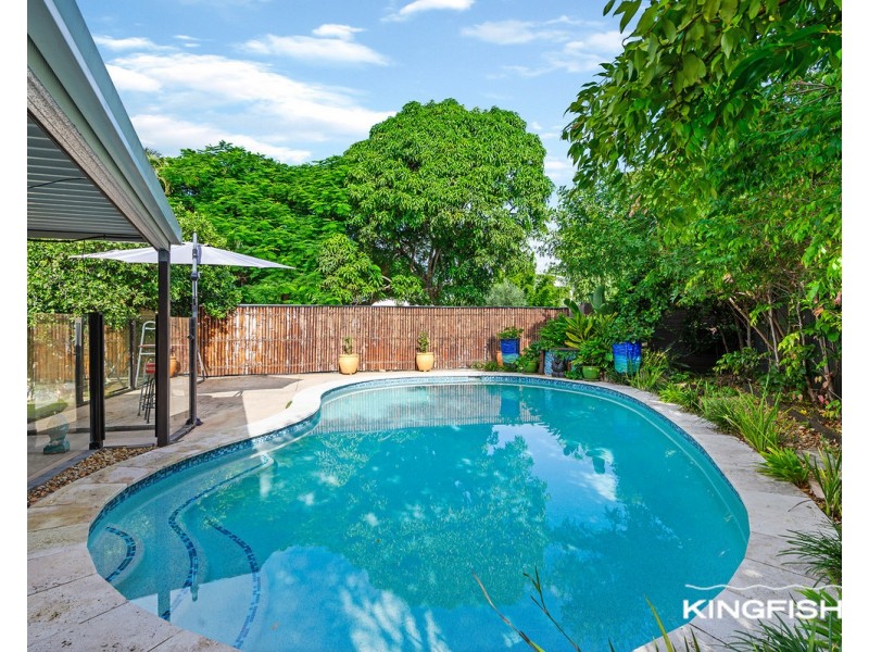 61 Bluejay Street, Burleigh Waters QLD 4220