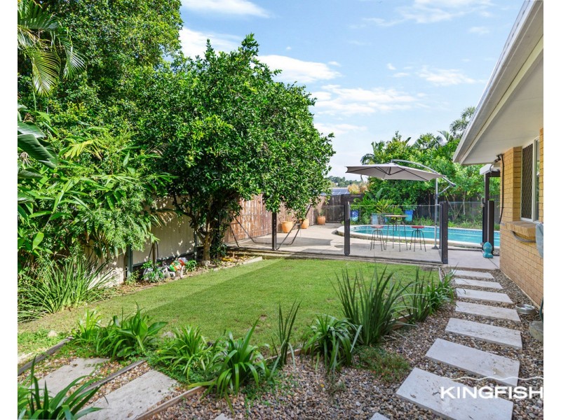 61 Bluejay Street, Burleigh Waters QLD 4220