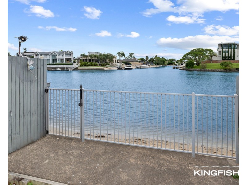 93 Allambi Avenue, Broadbeach Waters QLD 4218
