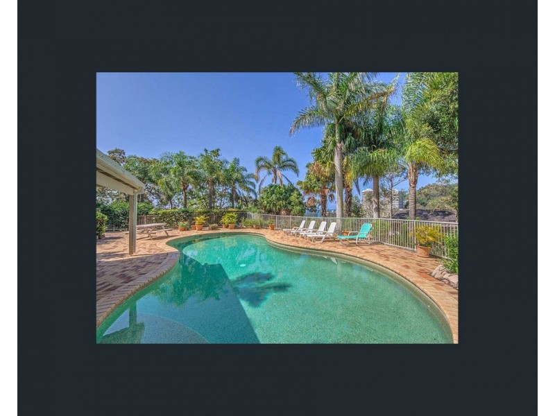 8/14 Brake Street, Burleigh Heads QLD 4220