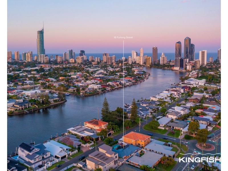18 Furlong Street, Broadbeach Waters QLD 4218
